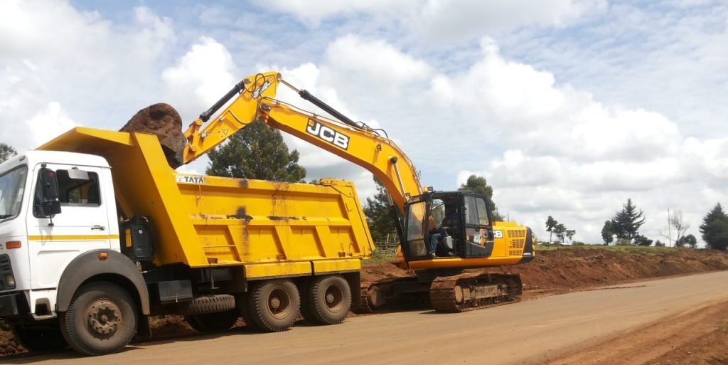hire-of-equipment2-1024x513 hire-of-equipment2-1024x513